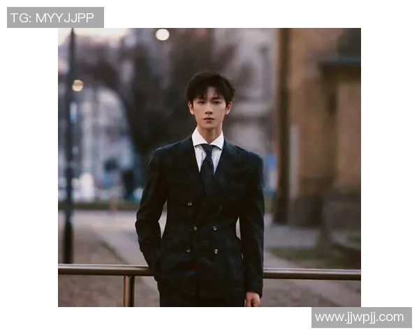 南京足球队崛起之路：从默默无闻到邀请赛的耀眼明星